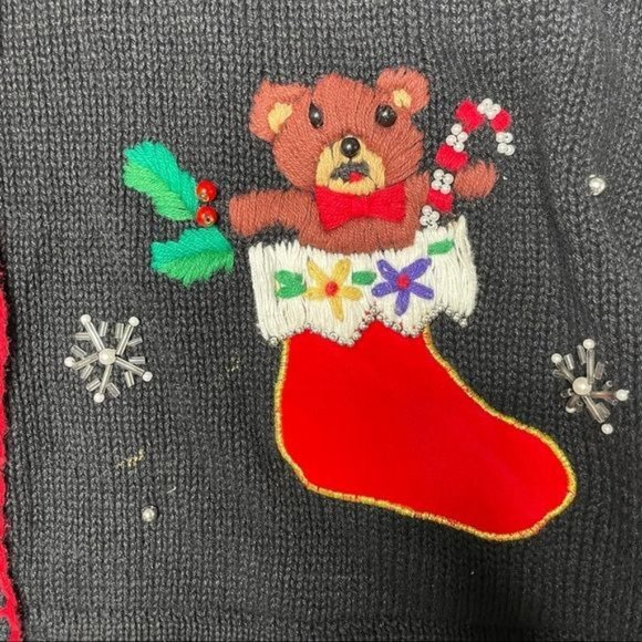 Vintage Victoria jones beaded and sequin Christmas sweater with terrified teddy - Picture 4 of 6